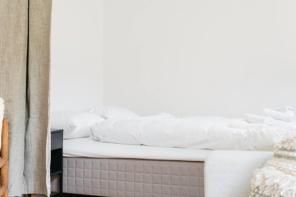 Stay Vagen - Nest In City Center Берген Екстериор снимка