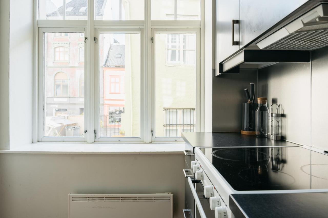 Stay Vagen - Nest In City Center Берген Екстериор снимка